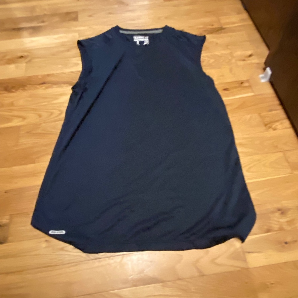 Men’s muscle tank top